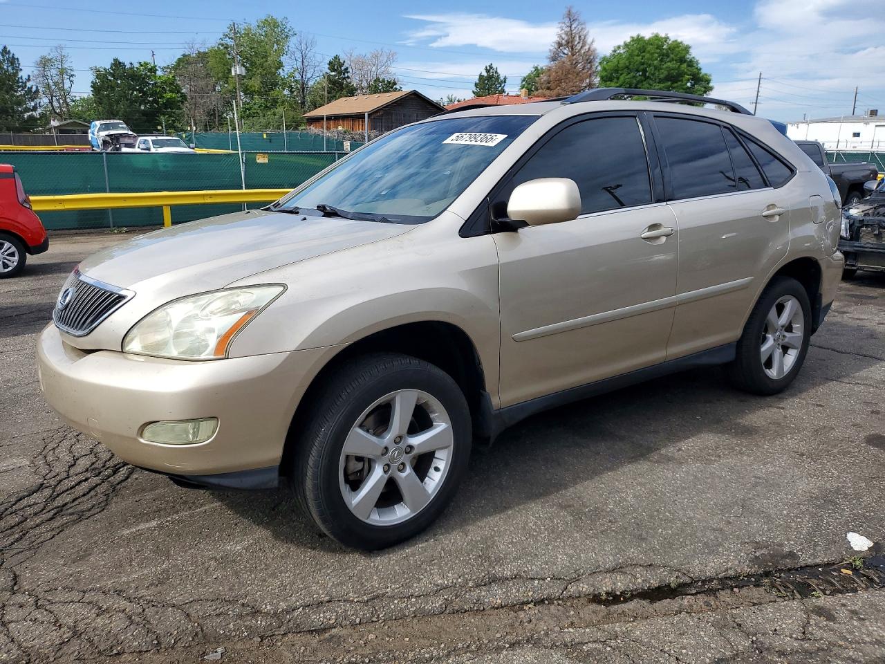 Salvage Lexus RX Image