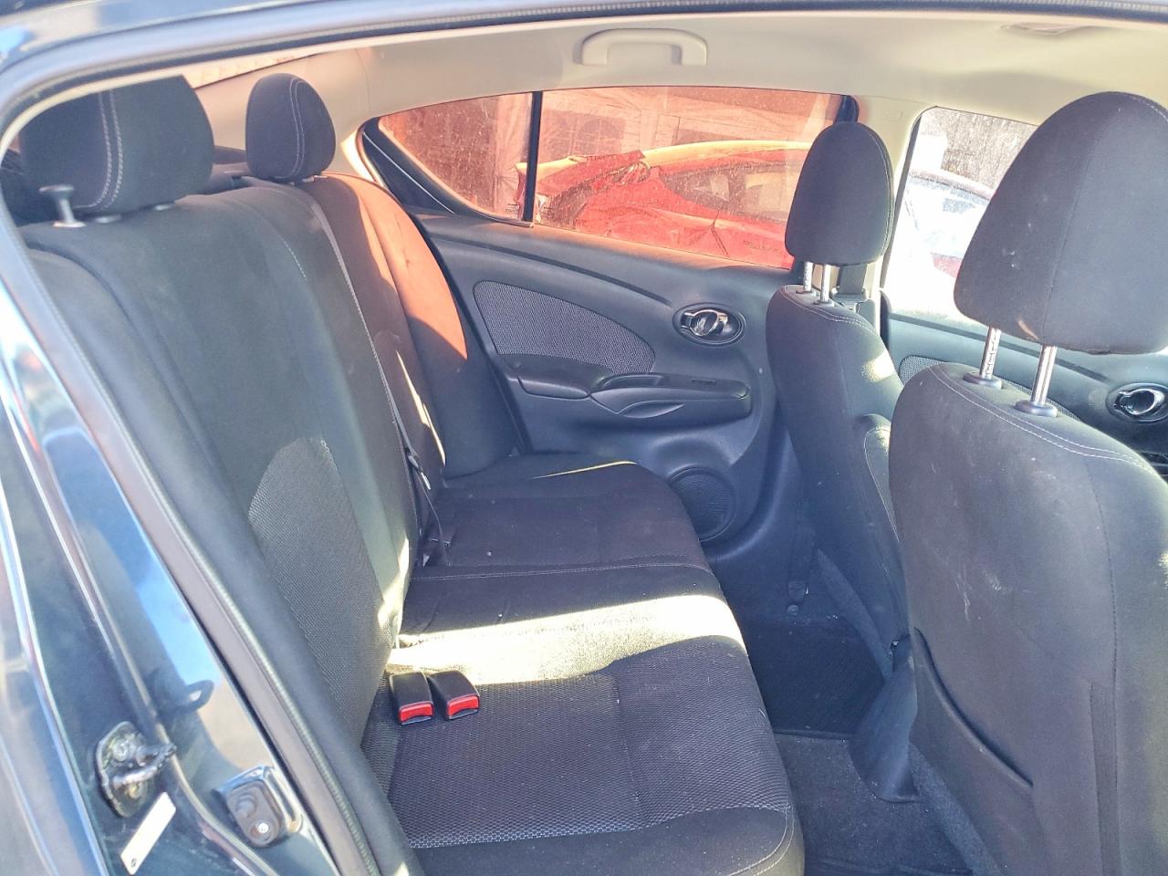 Nissan Versa 1.6 Sv