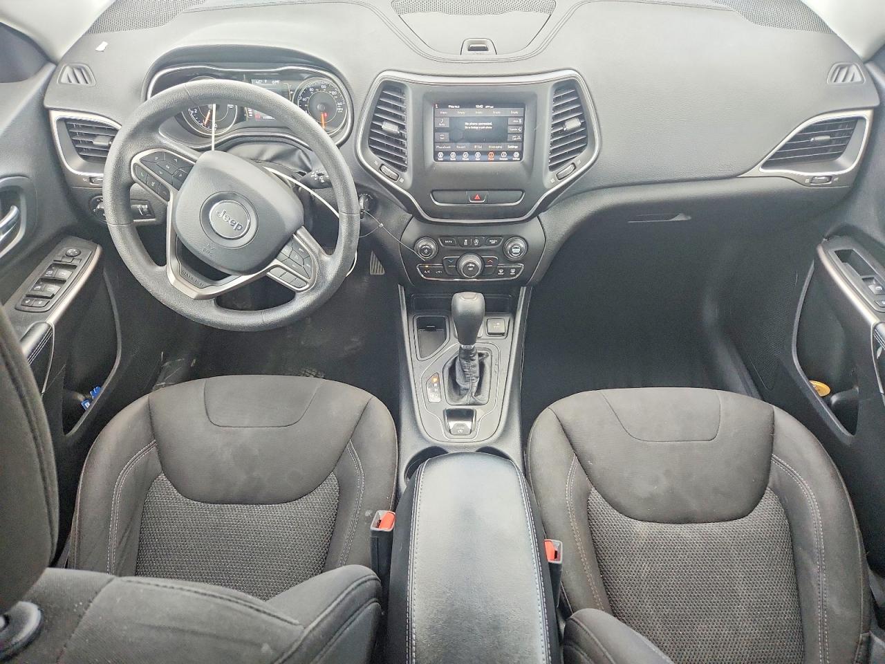 Jeep Grand Cherokee Latitude
