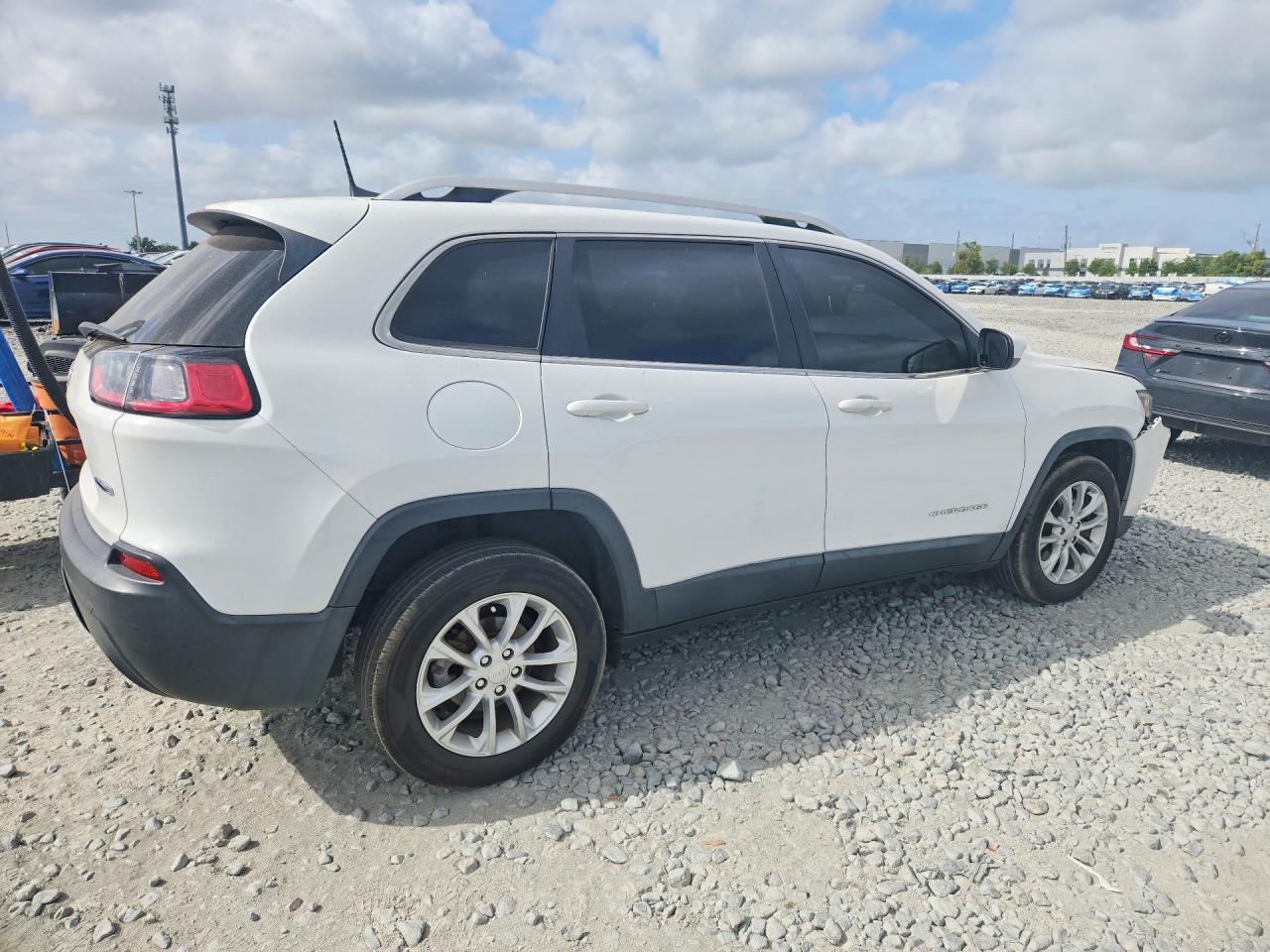 Jeep Grand Cherokee Latitude