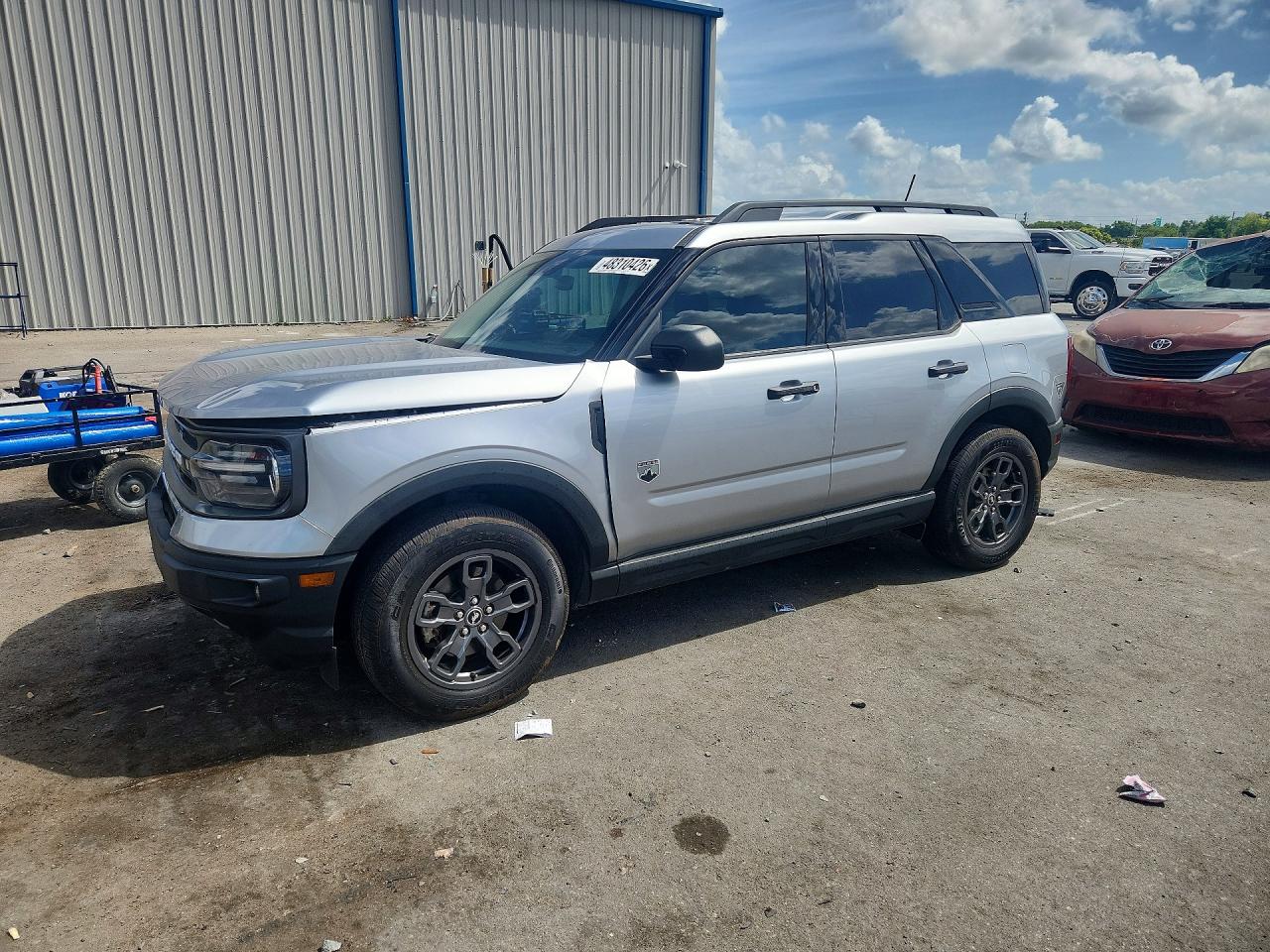 Salvage Ford Bronco Image