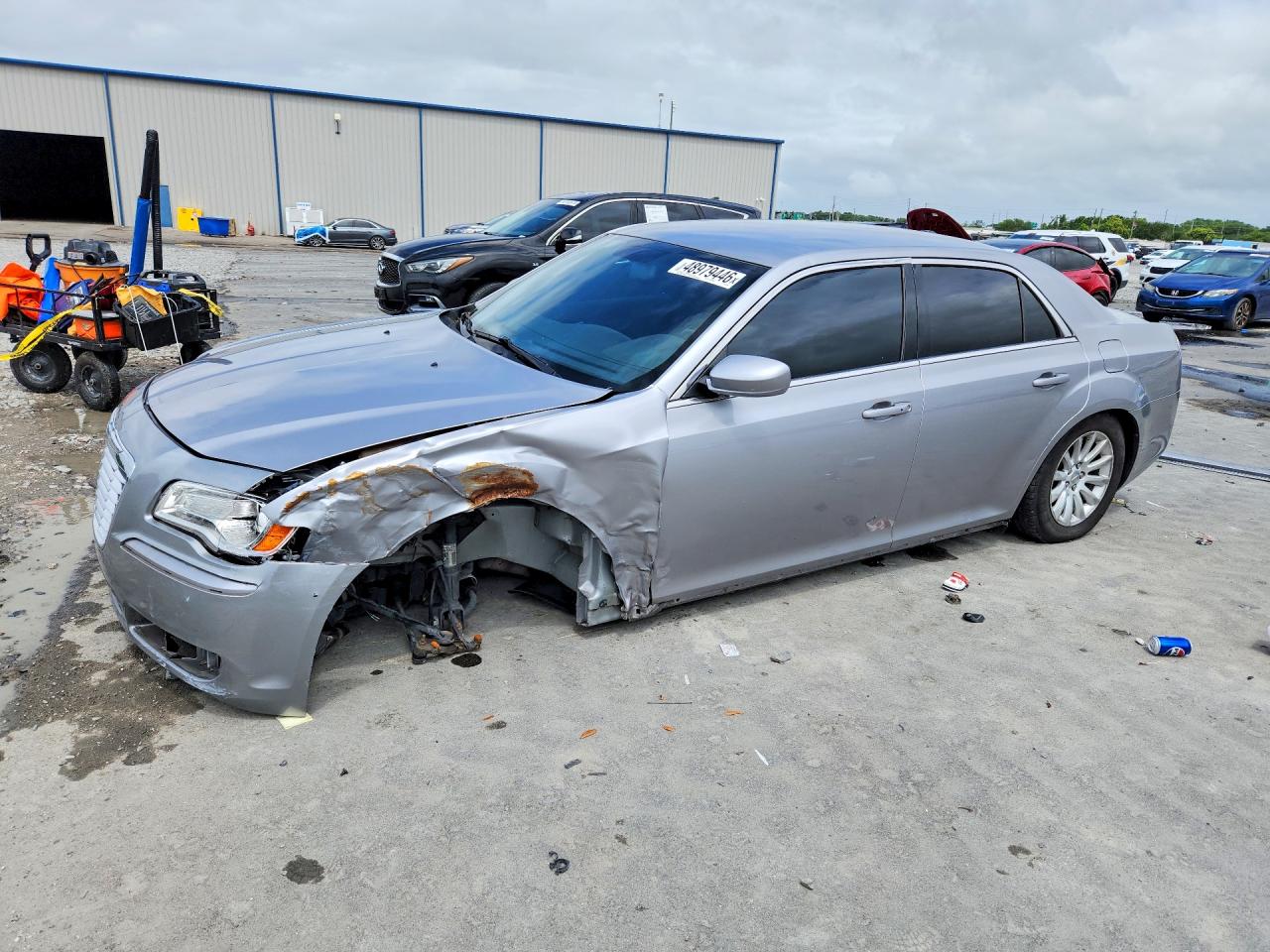 Salvage Chrysler 300 Image