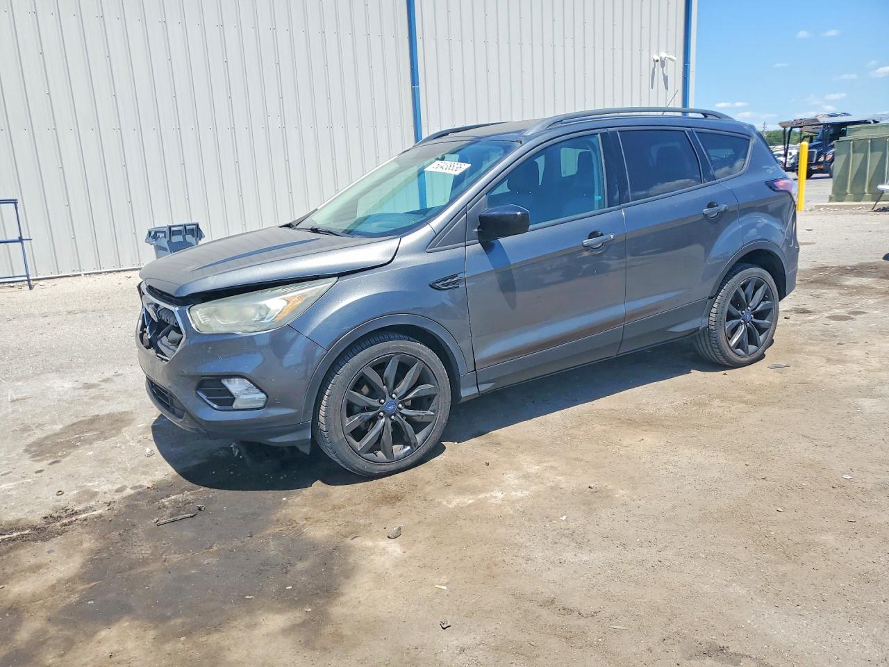 Salvage Ford Escape Image