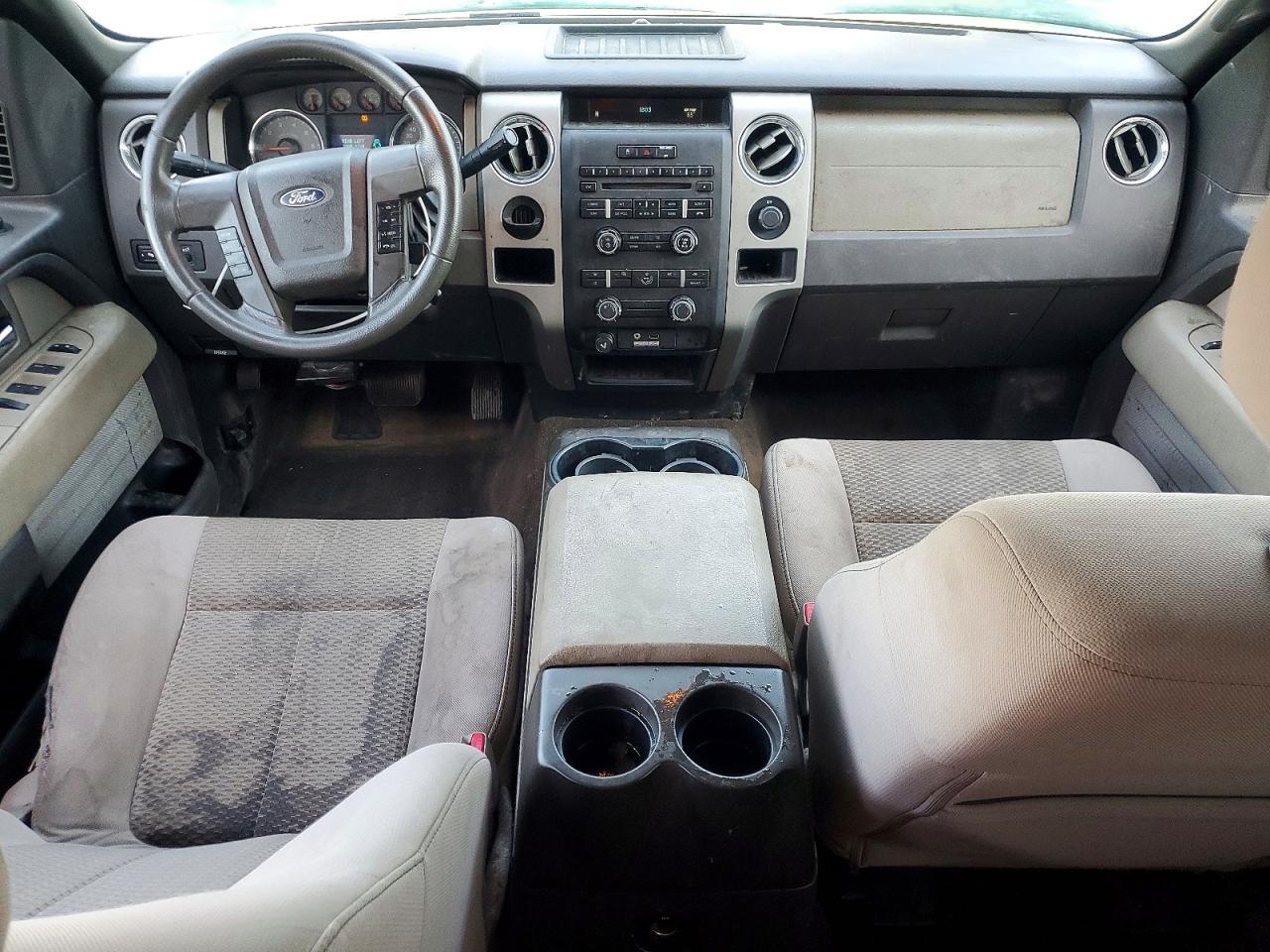 Ford F-150 Super Cab