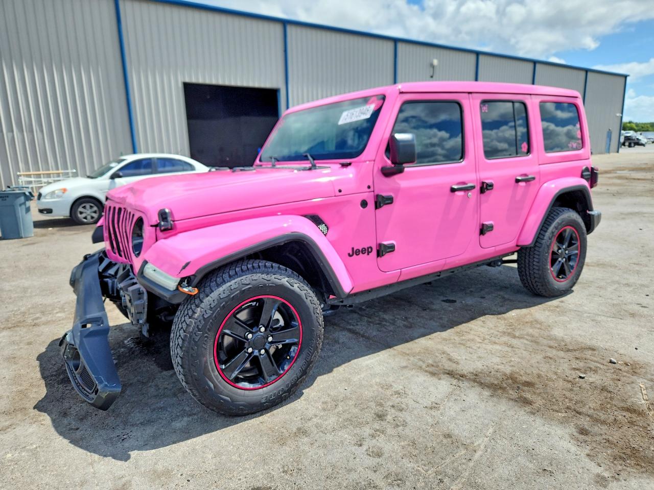 Salvage Jeep Wrangler Image