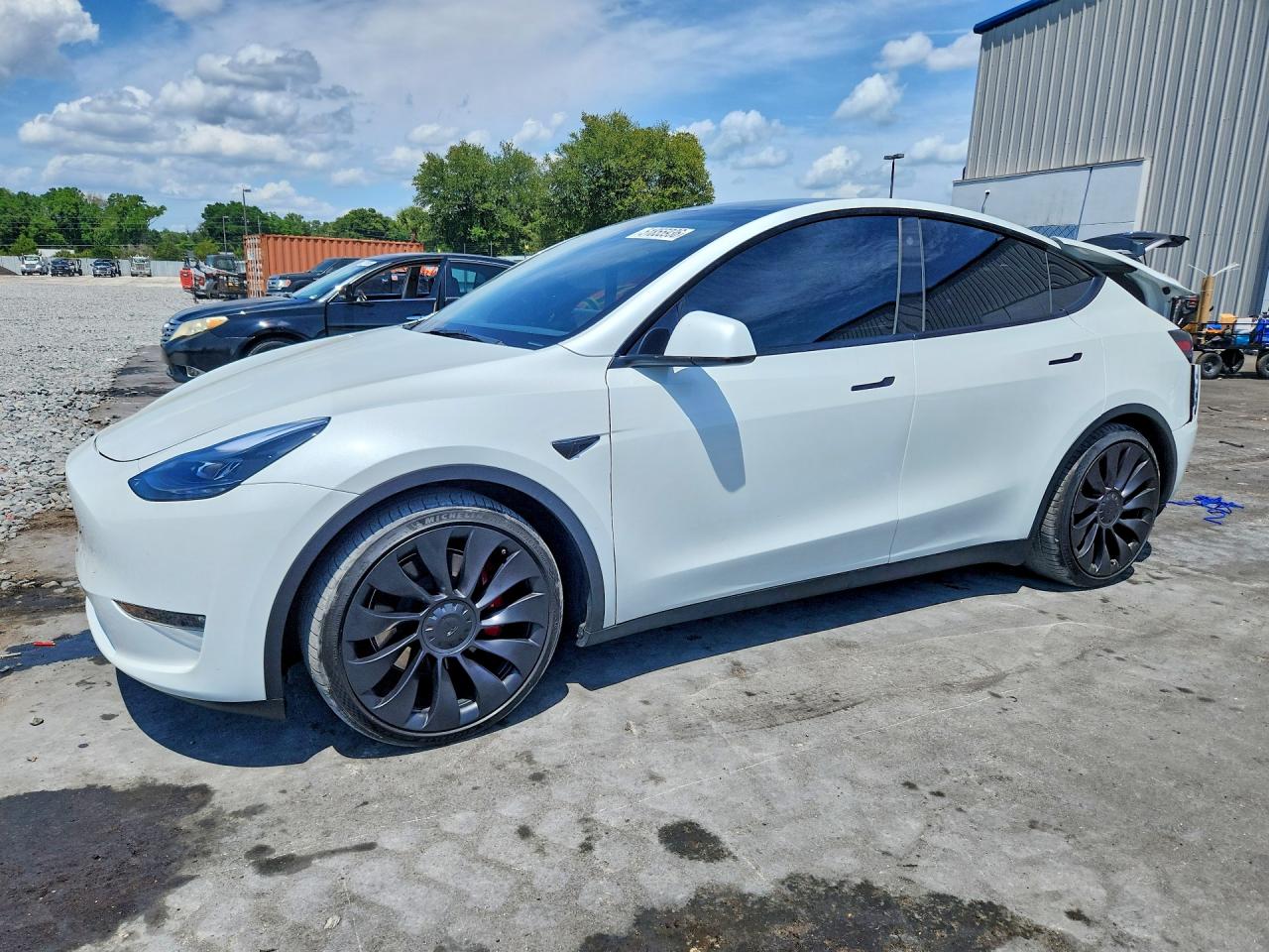 Salvage Tesla Model Y Image