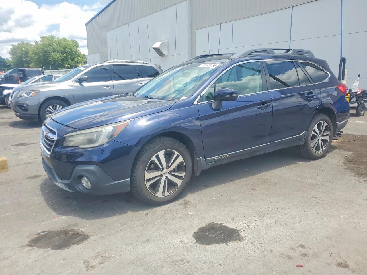 Salvage Subaru Outback Image