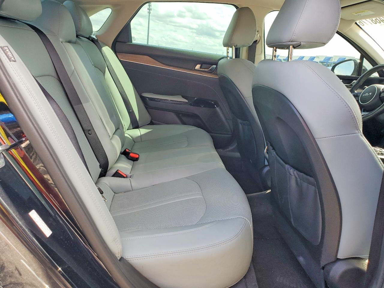 Kia K5 Ex