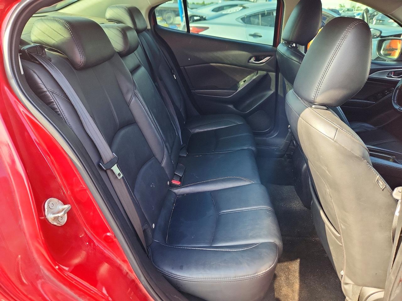 Mazda 3 Touring