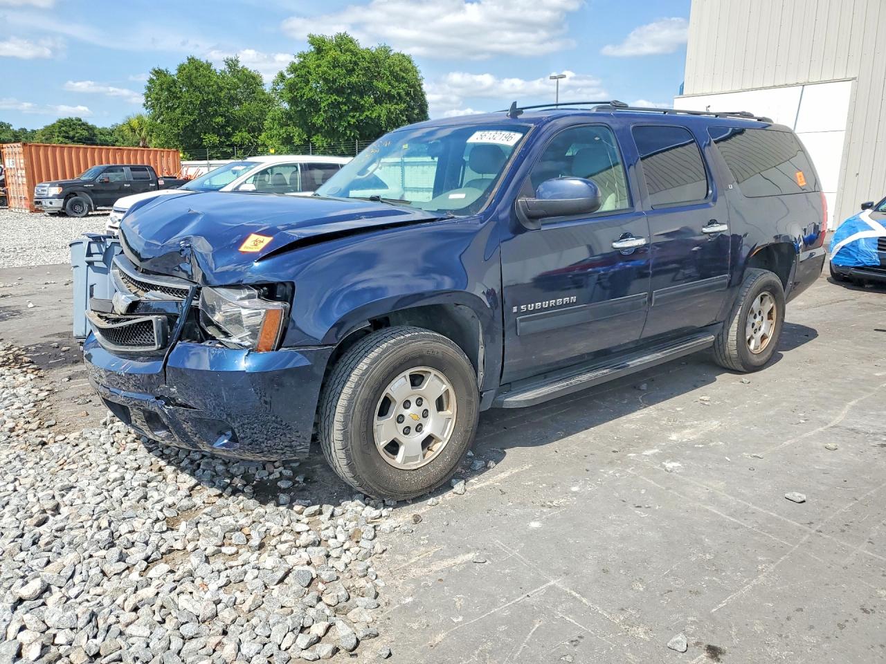 Salvage Chevrolet Suburban Image