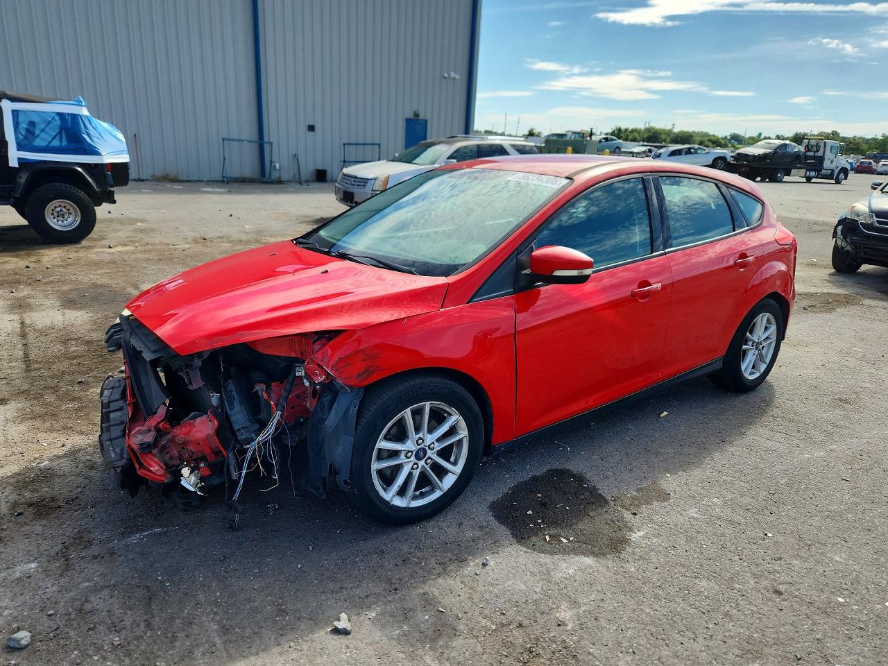 Salvage Ford Focus Image