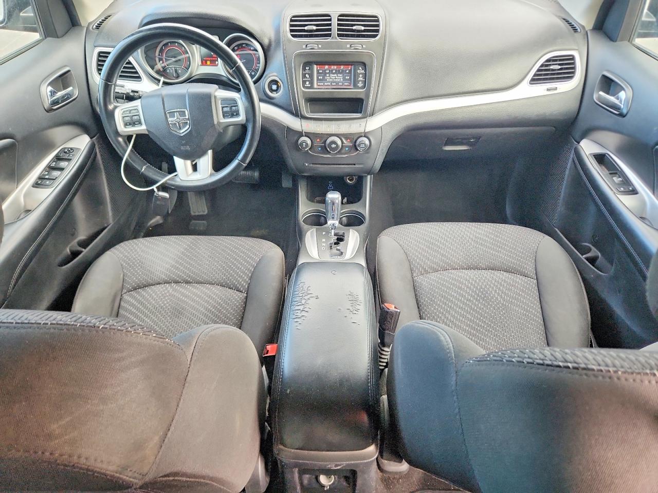 Dodge Journey Se