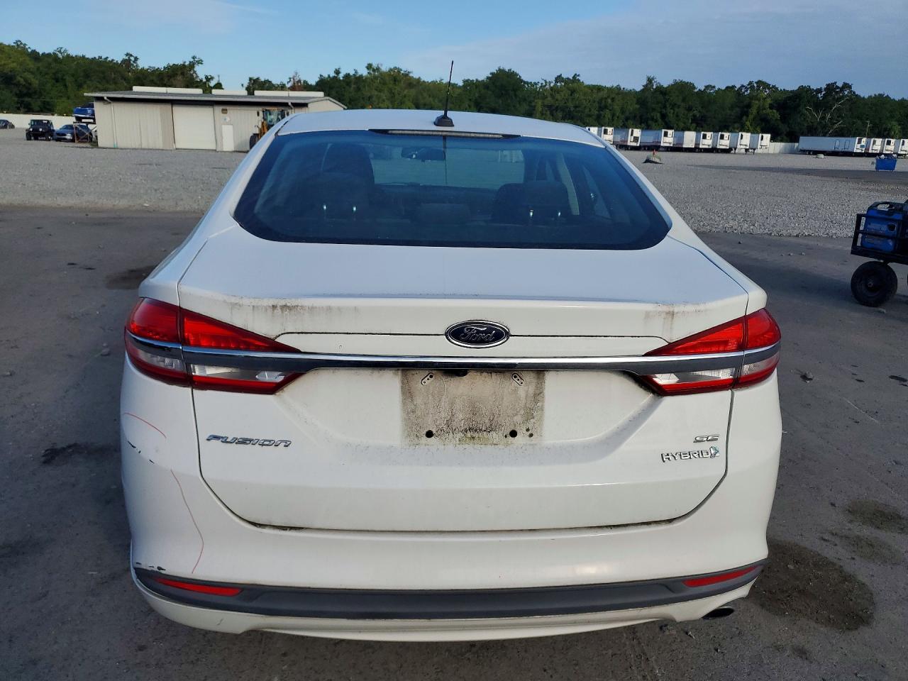 Ford Fusion Se Hybrid