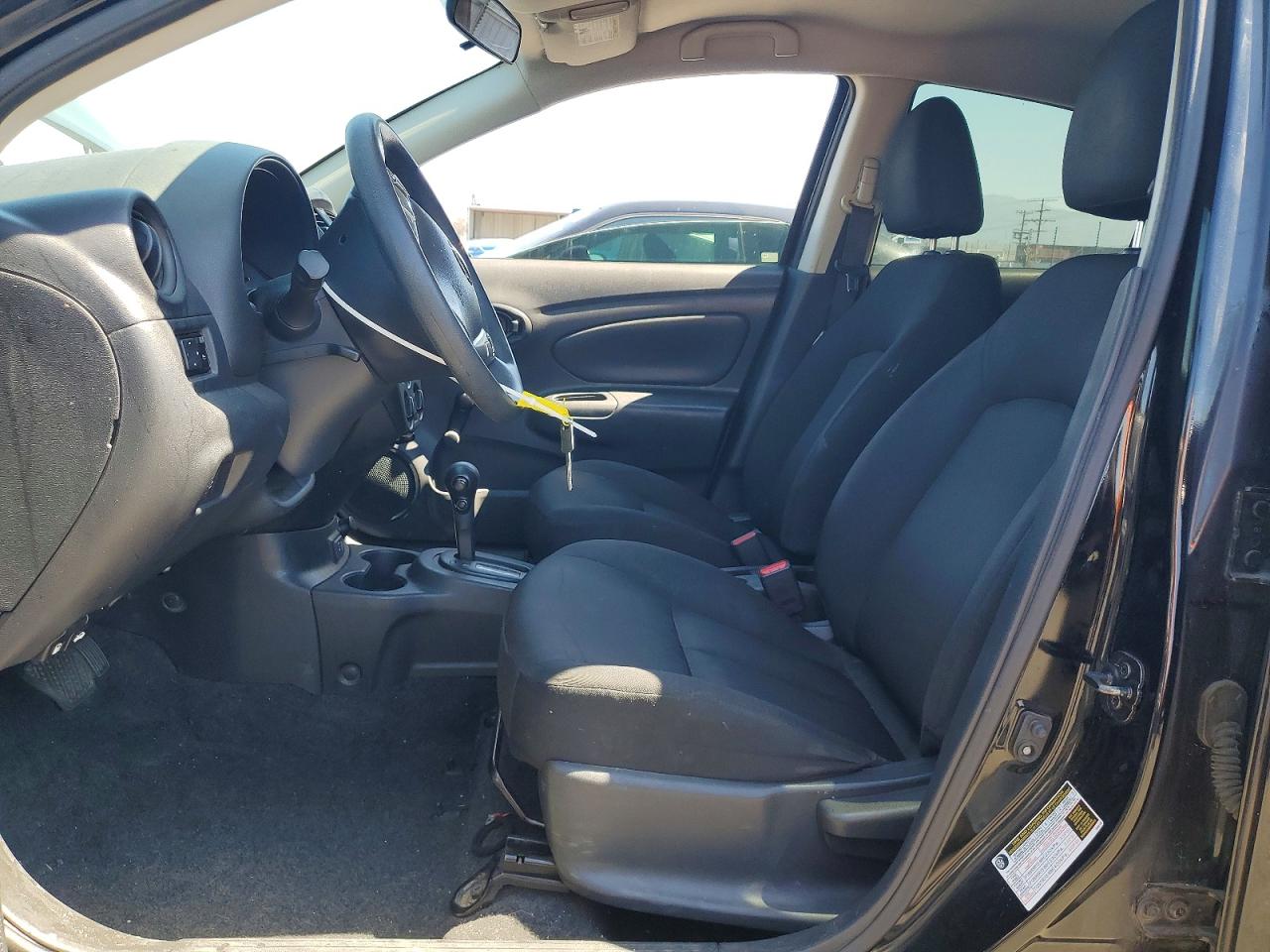 Nissan Versa S Plus
