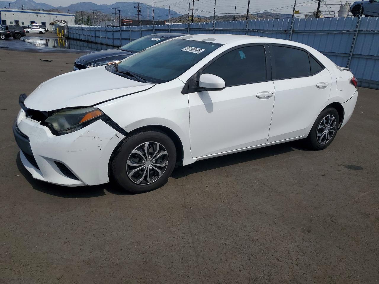Salvage Toyota Corolla Image