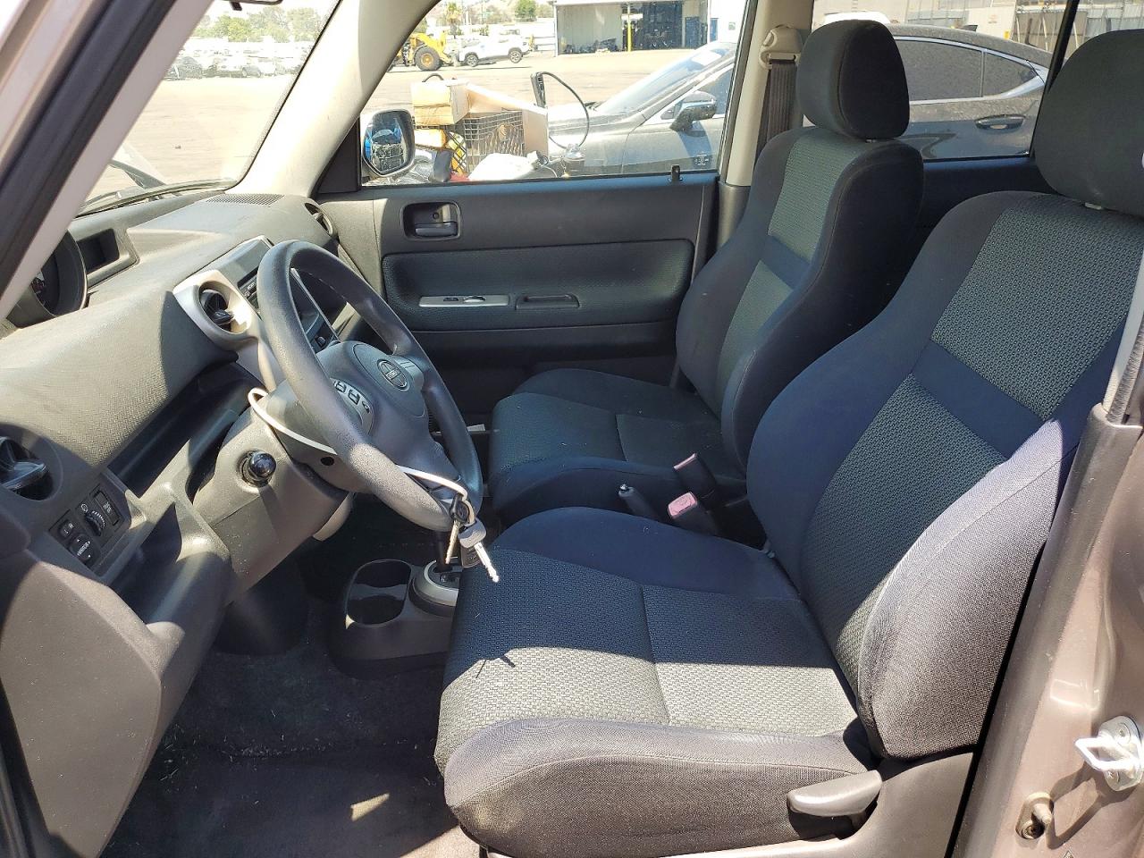 Toyota Scion Xb