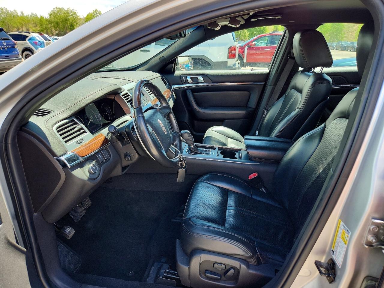 Lincoln MKS