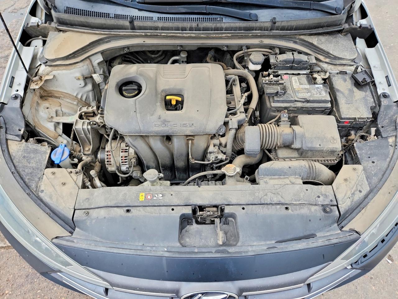 Hyundai ELANTRA Sel