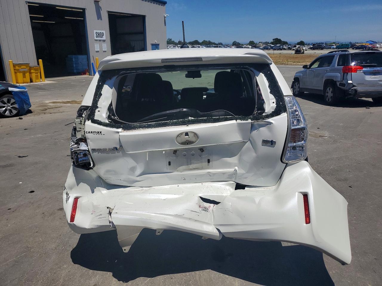 Toyota Prius v Three