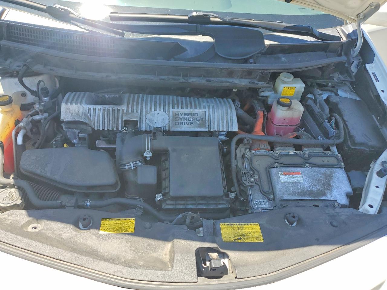 Toyota Prius v Three