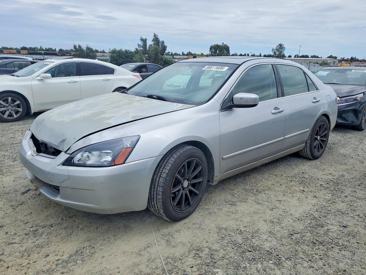 Salvage Honda Accord Image