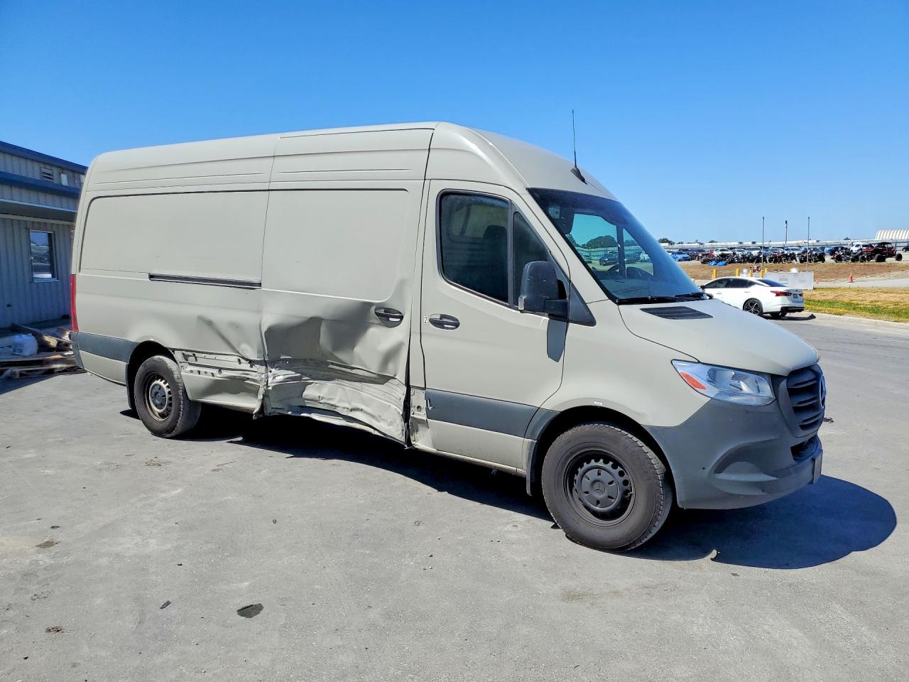 Mercedes-Benz Sprinter 2500
