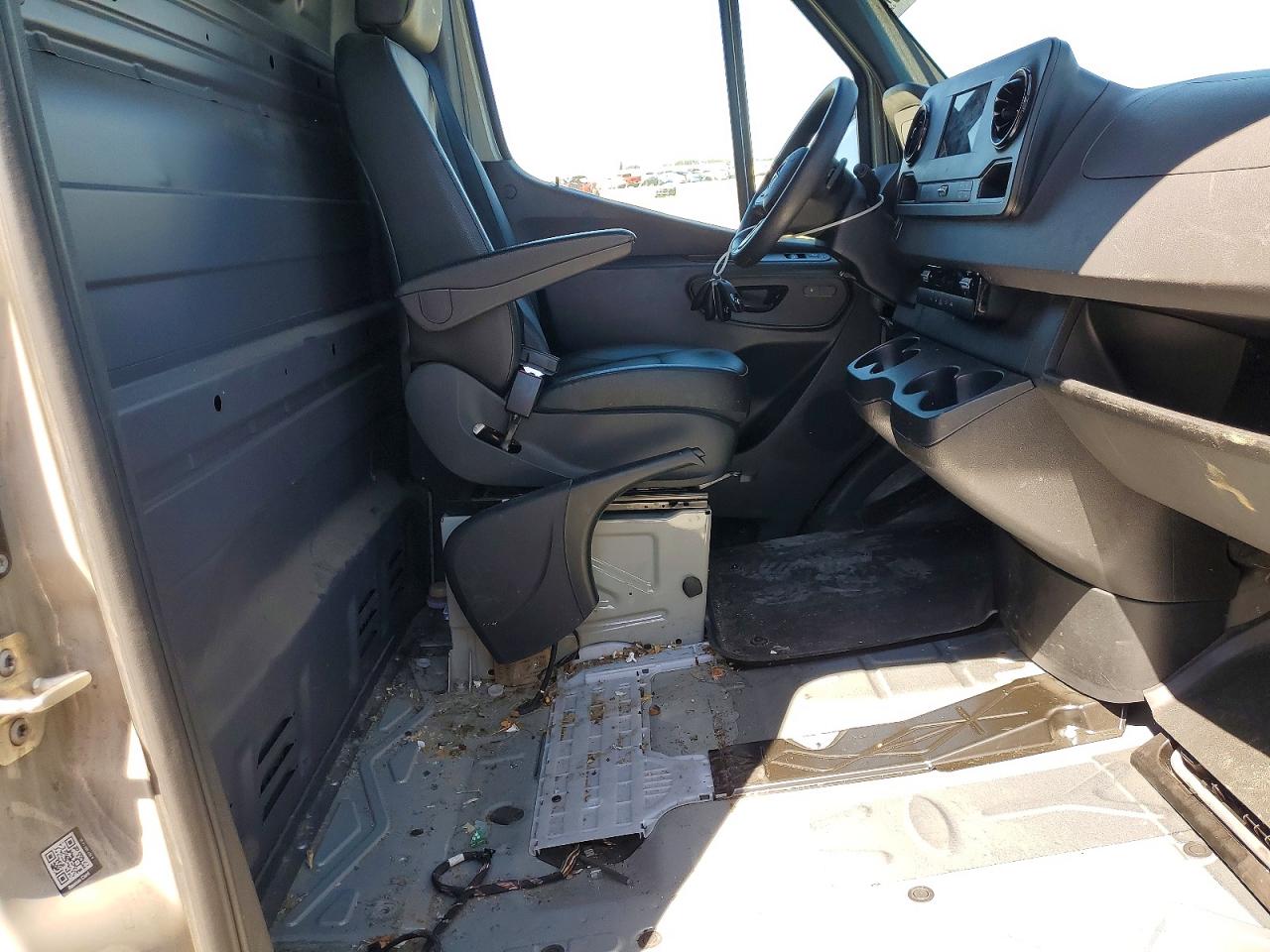 Mercedes-Benz Sprinter 2500