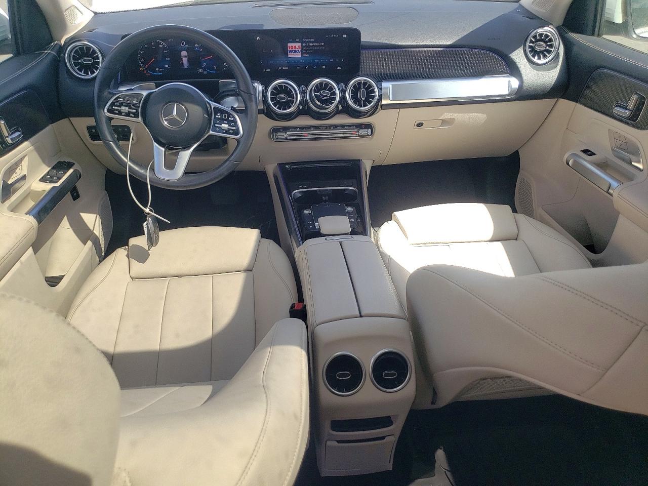 Mercedes-Benz GLB 250