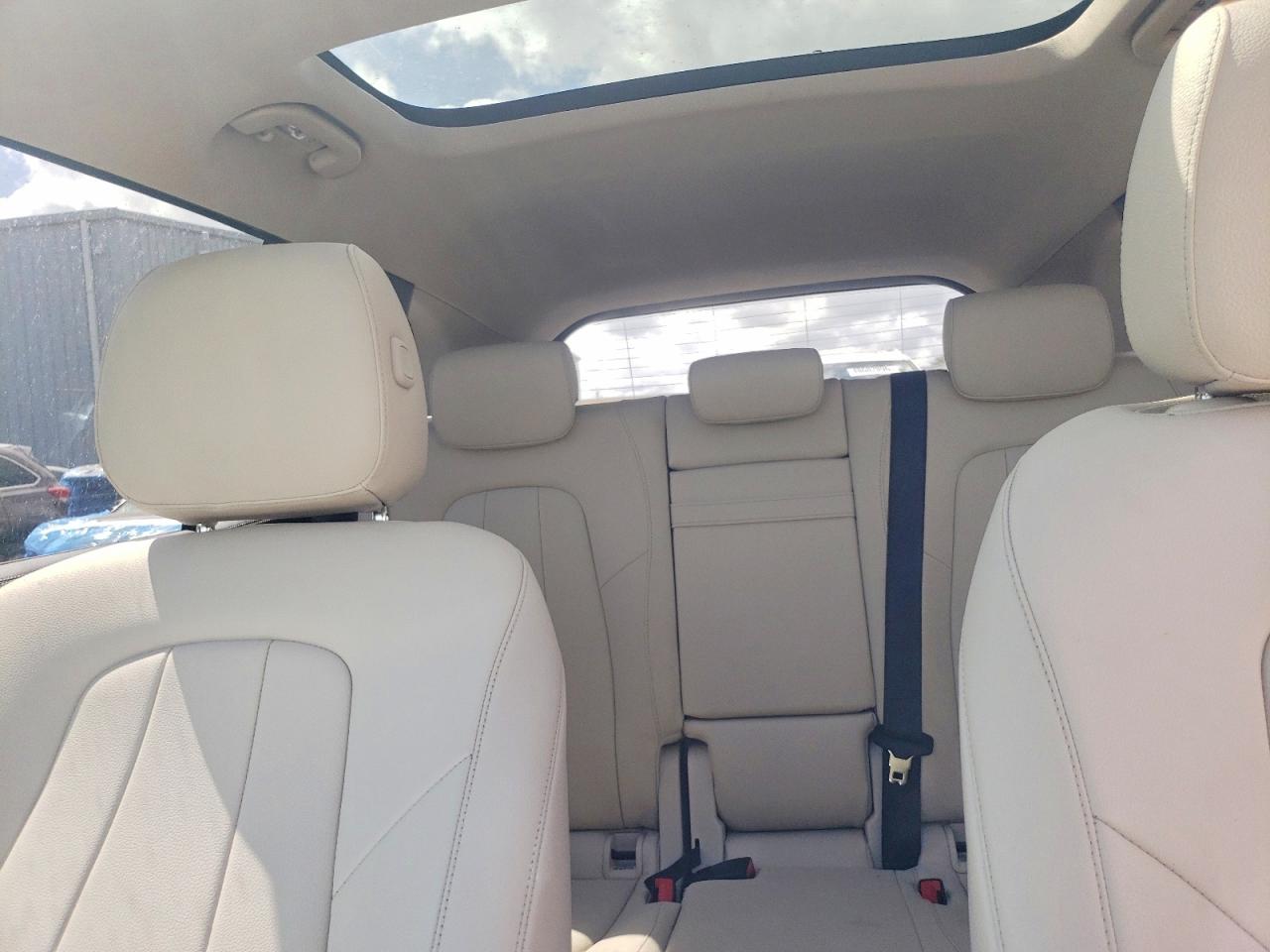 Mercedes-Benz GLB 250