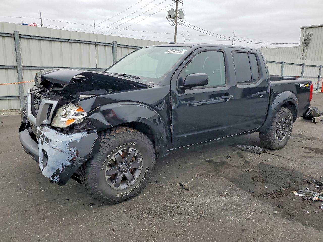 Salvage Nissan Frontier Image