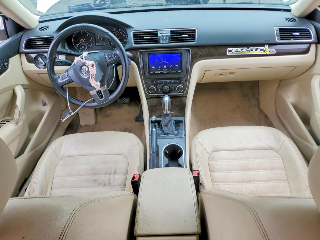 Volkswagen Passat Sel