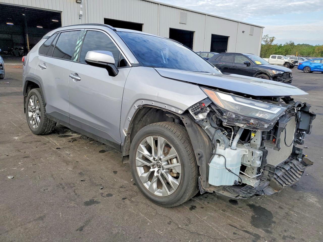 Toyota RAV4 Xle Premium