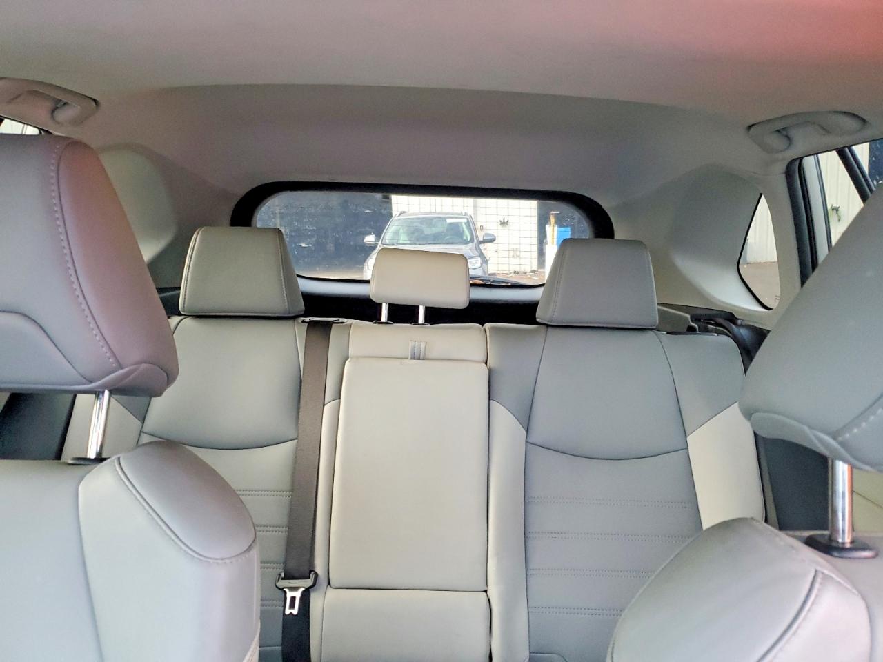 Toyota RAV4 Xle Premium