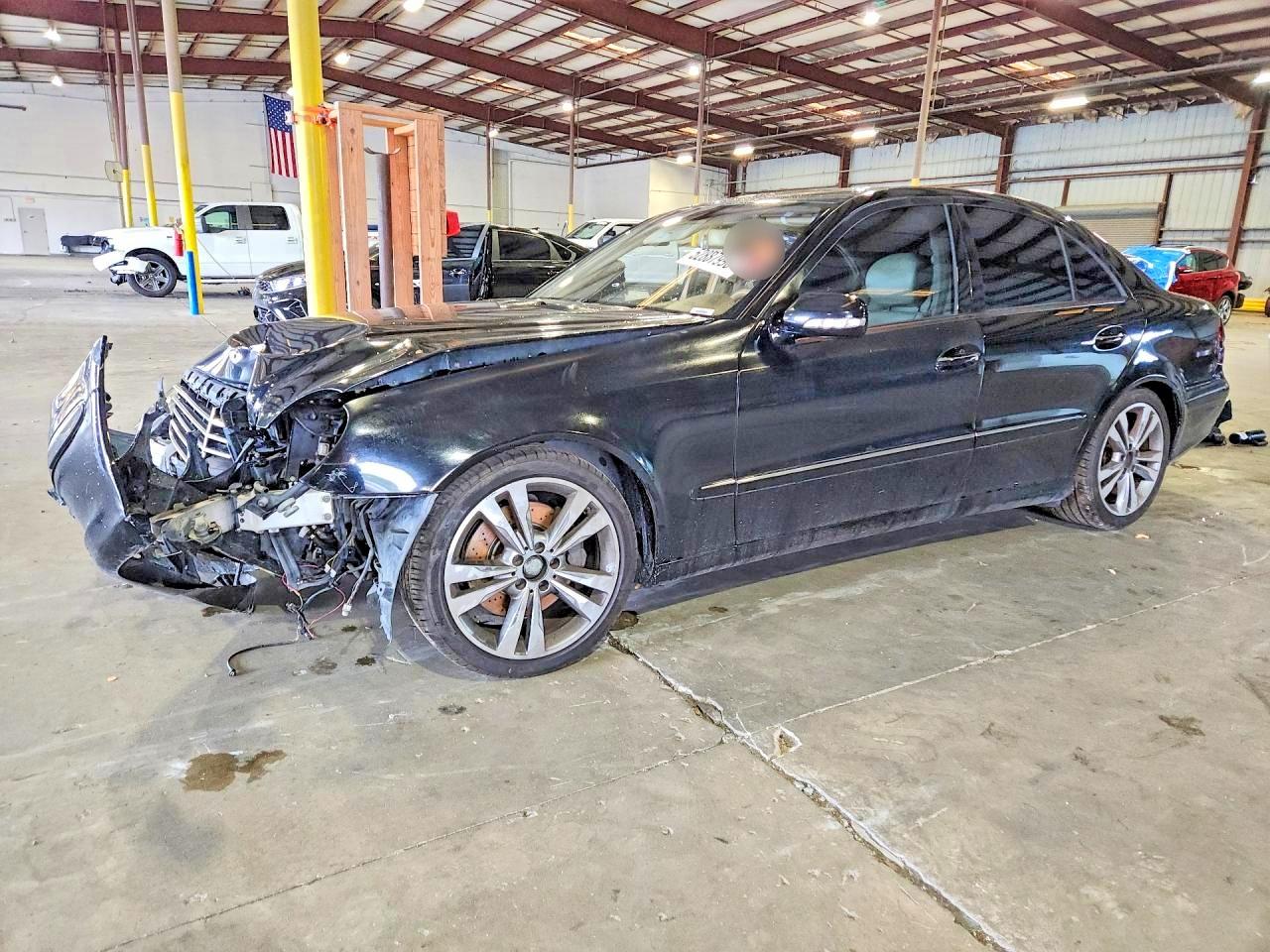 Salvage Mercedes-Benz E-Class Image