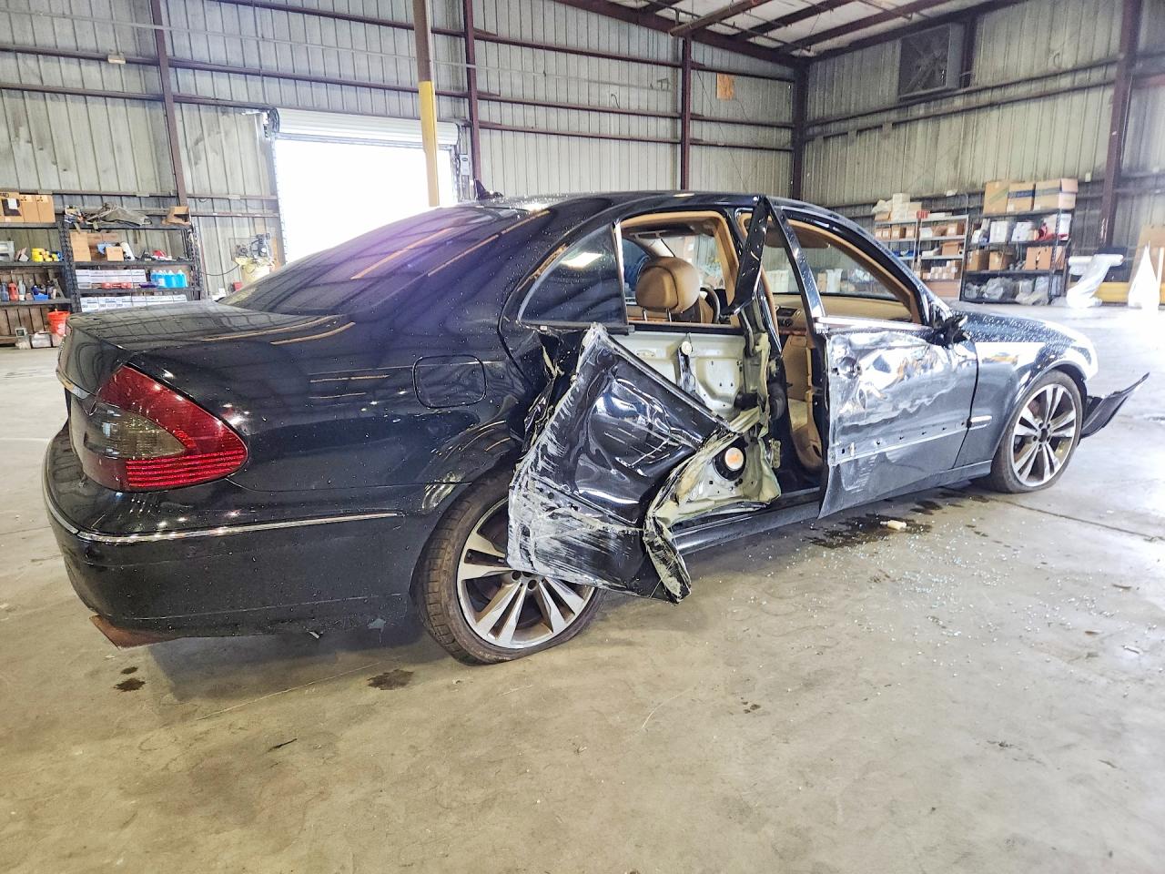 Mercedes-Benz E-Class 350