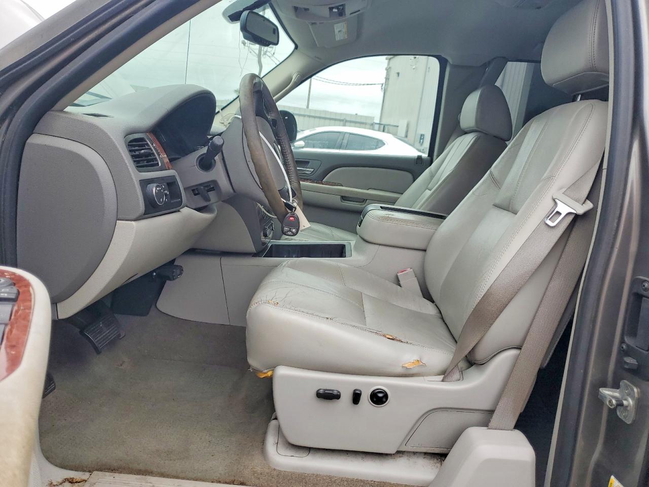 Chevrolet Silverado C1500