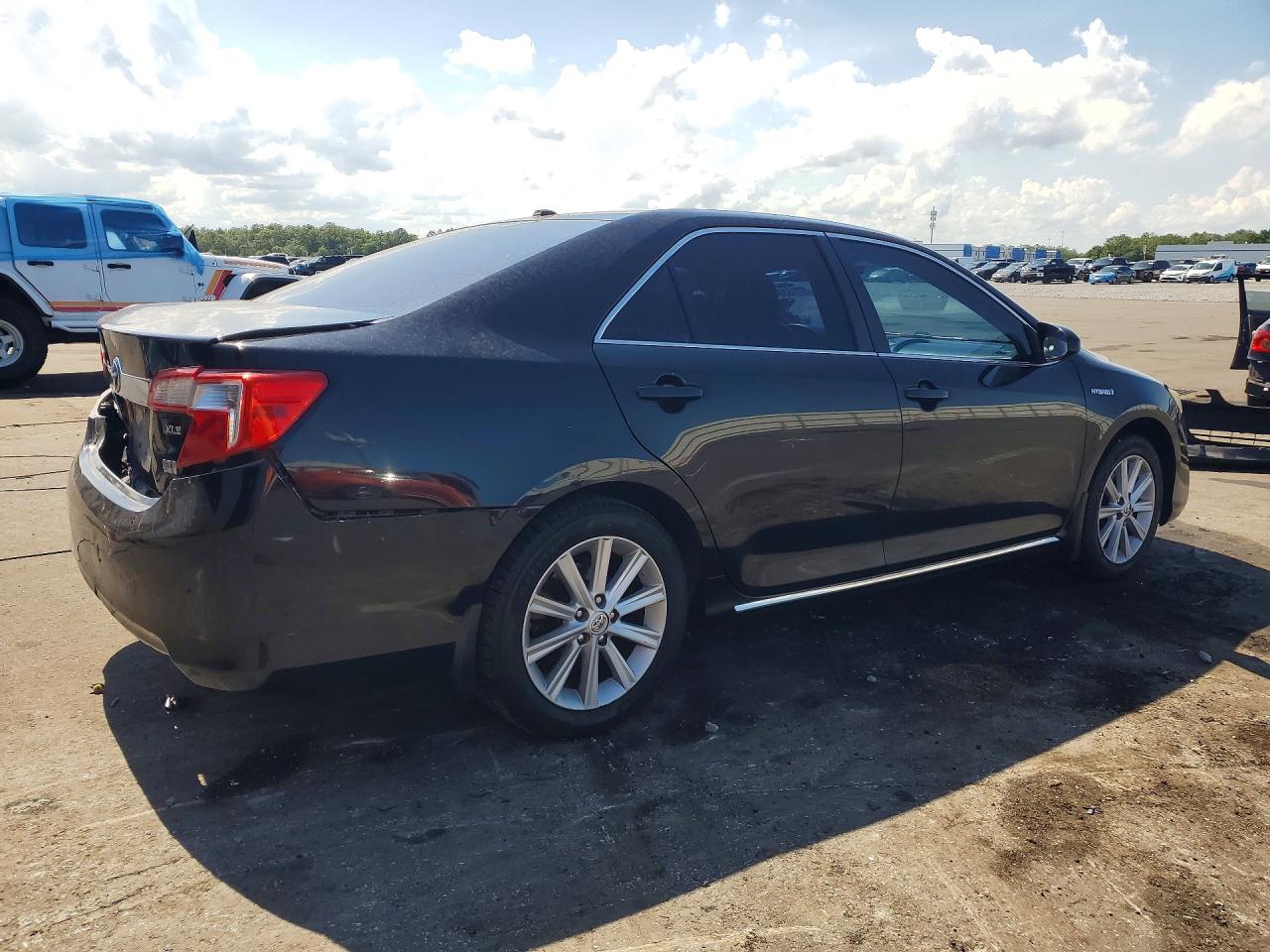 Toyota Camry Xle