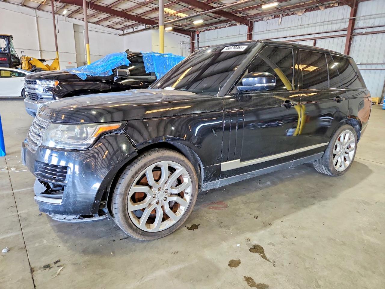 Salvage Land Rover Range Rover Image