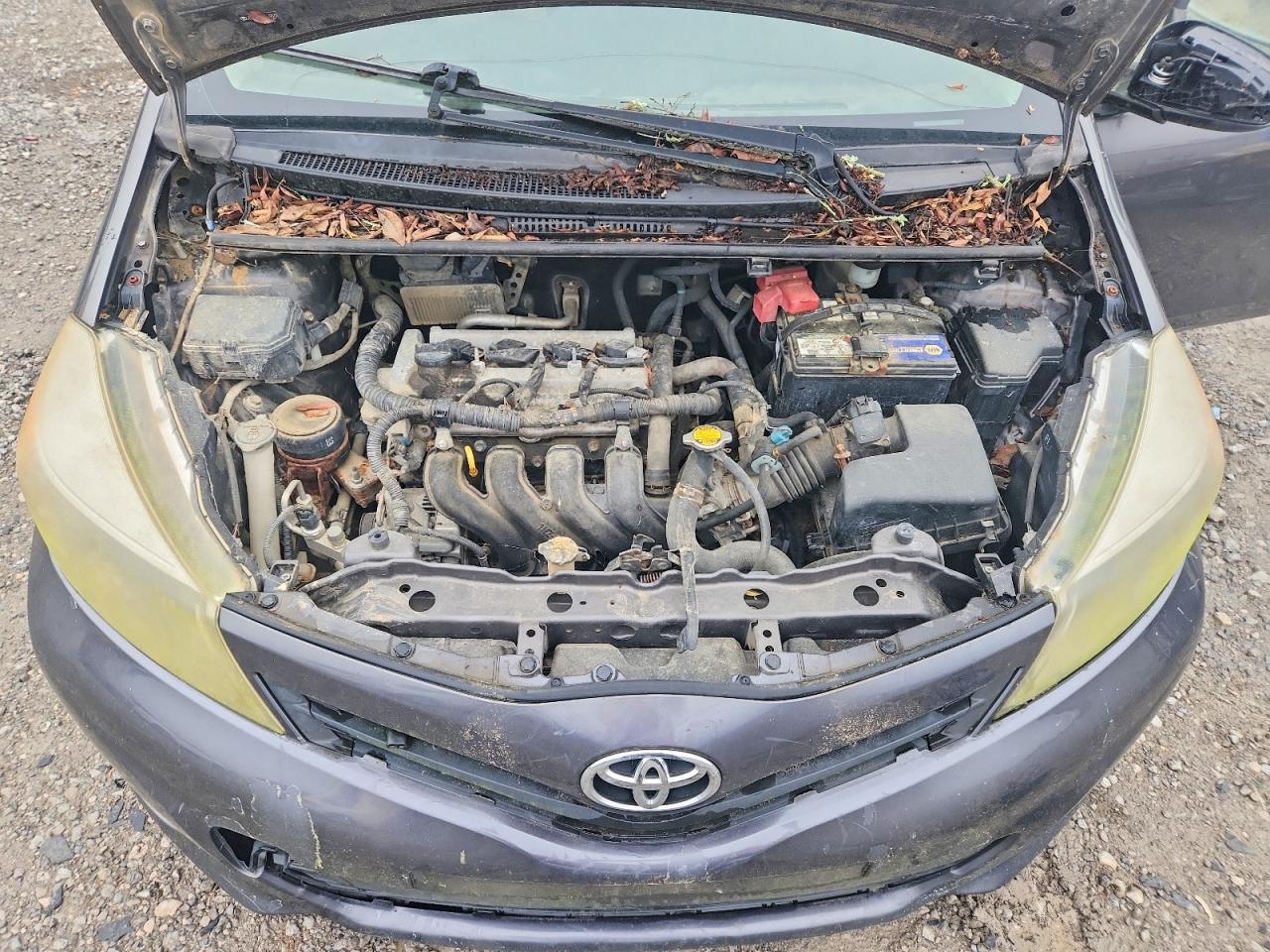 Toyota Yaris 5-door L