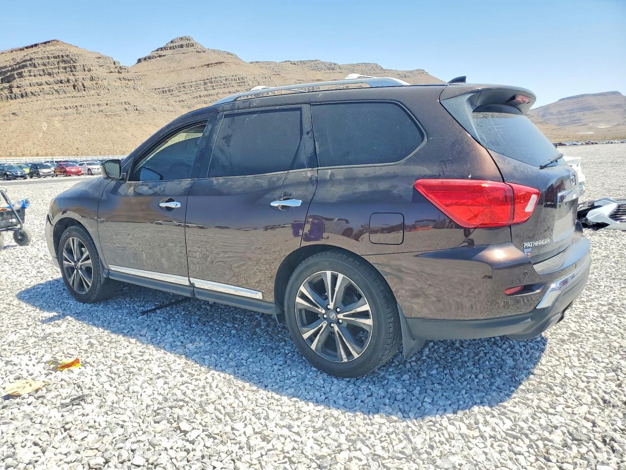 Nissan Pathfinder Platinum