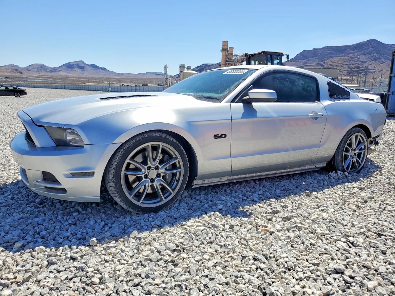 Salvage Ford Mustang Image