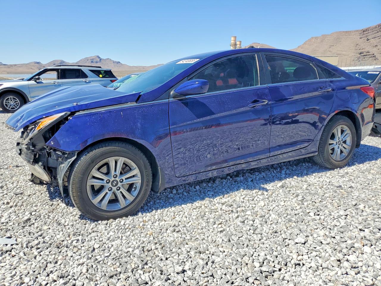 Salvage Hyundai SONATA Image