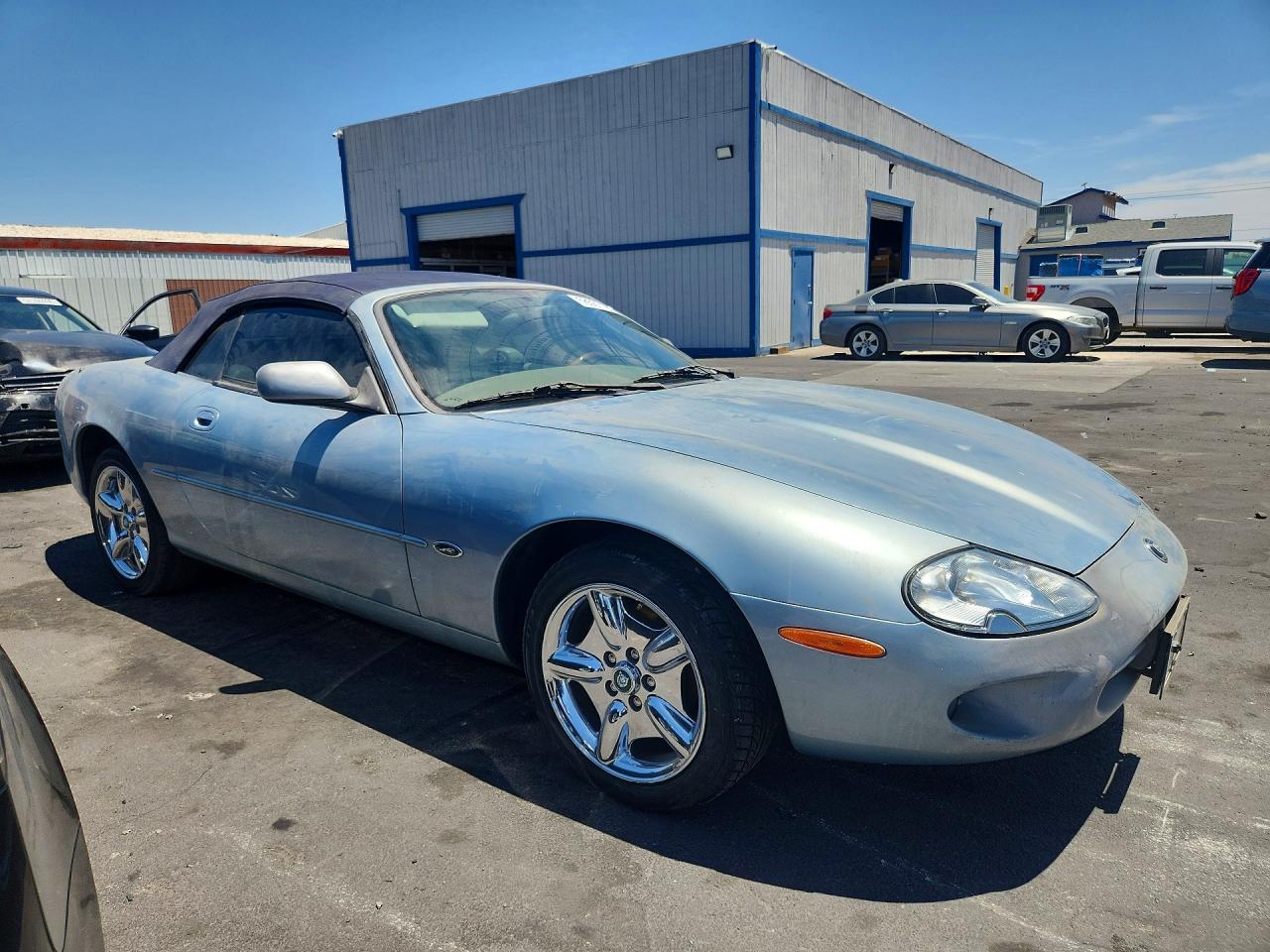 Jaguar Xk8