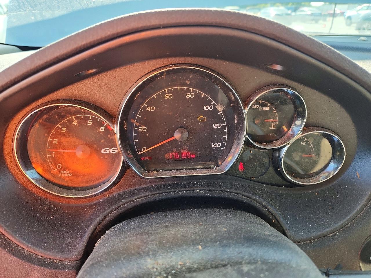 Pontiac G6 Se1