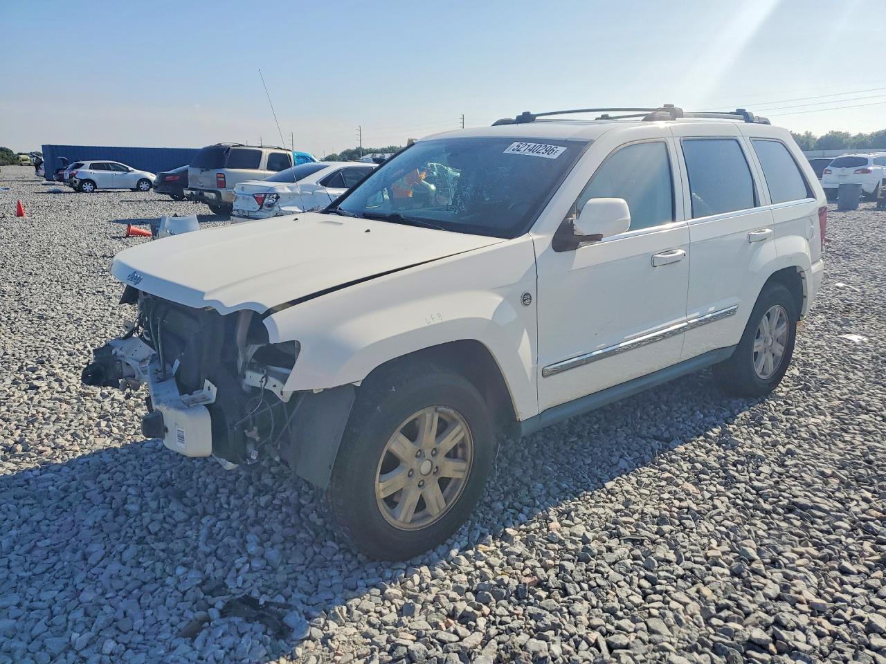 Salvage Jeep Grand Cherokee Image
