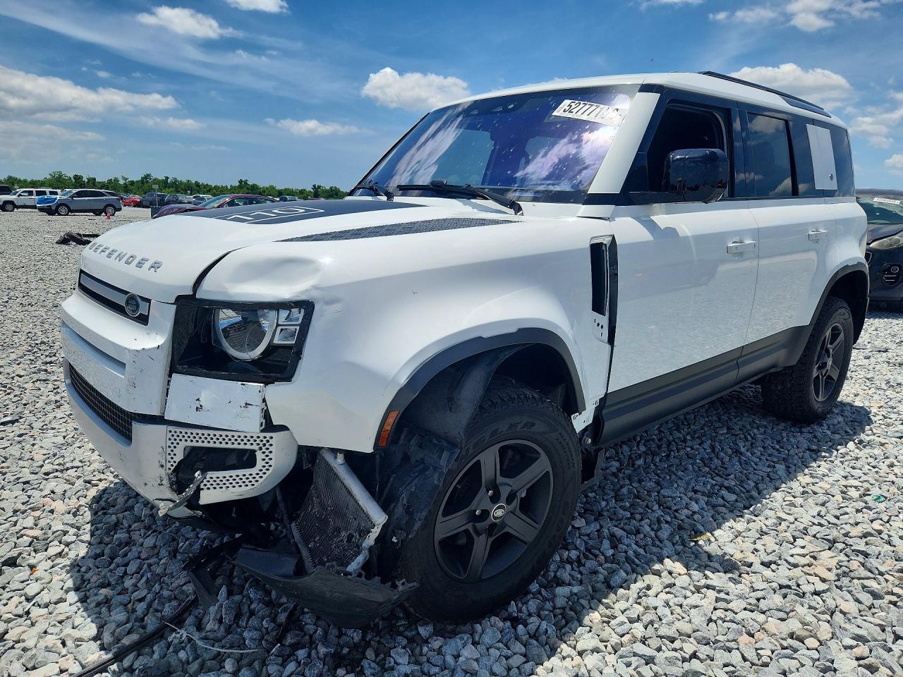 Salvage Land Rover Defender Image
