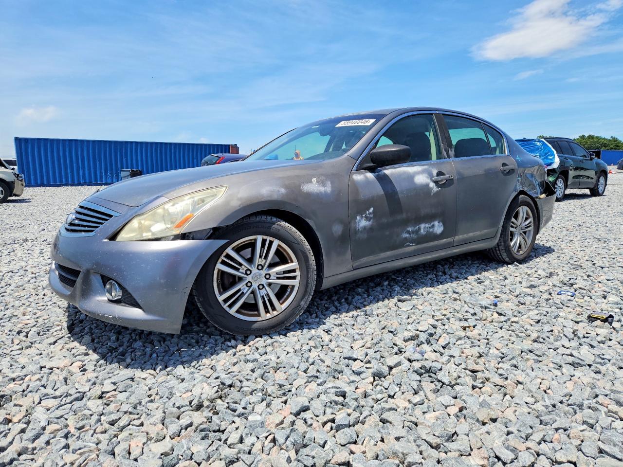 Salvage INFINITI G37 Image