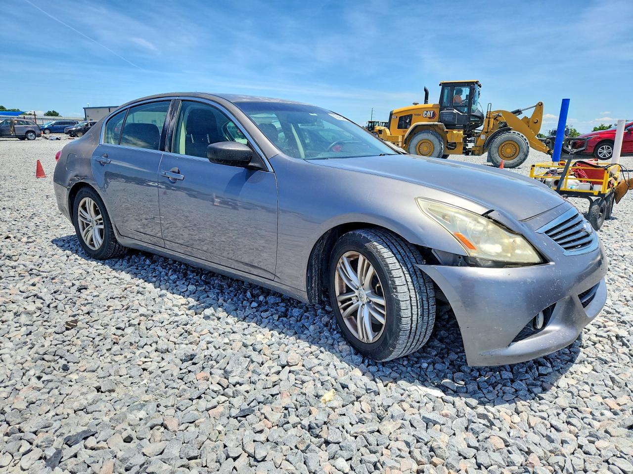 INFINITI G37 Journey