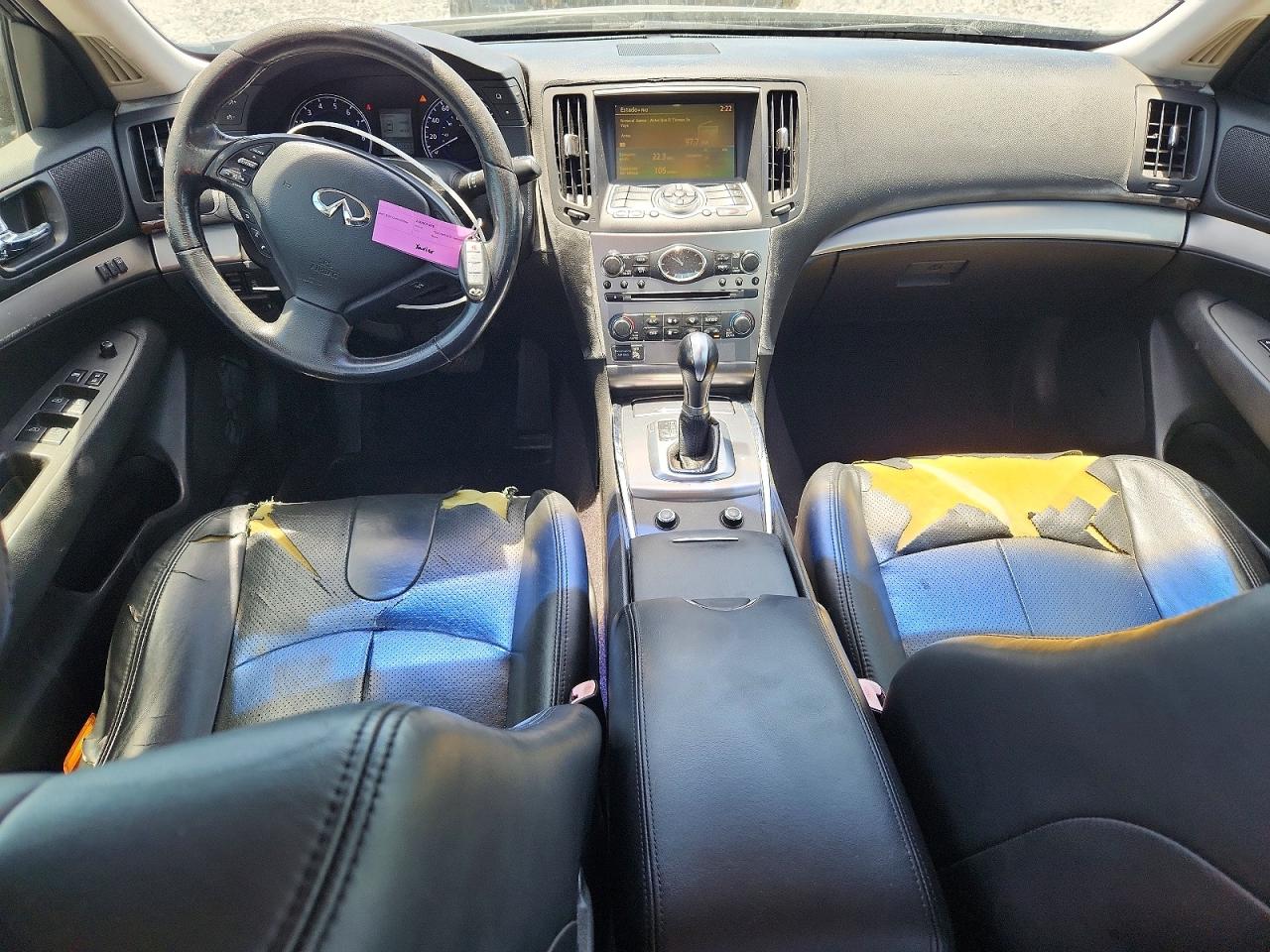 INFINITI G37 Journey