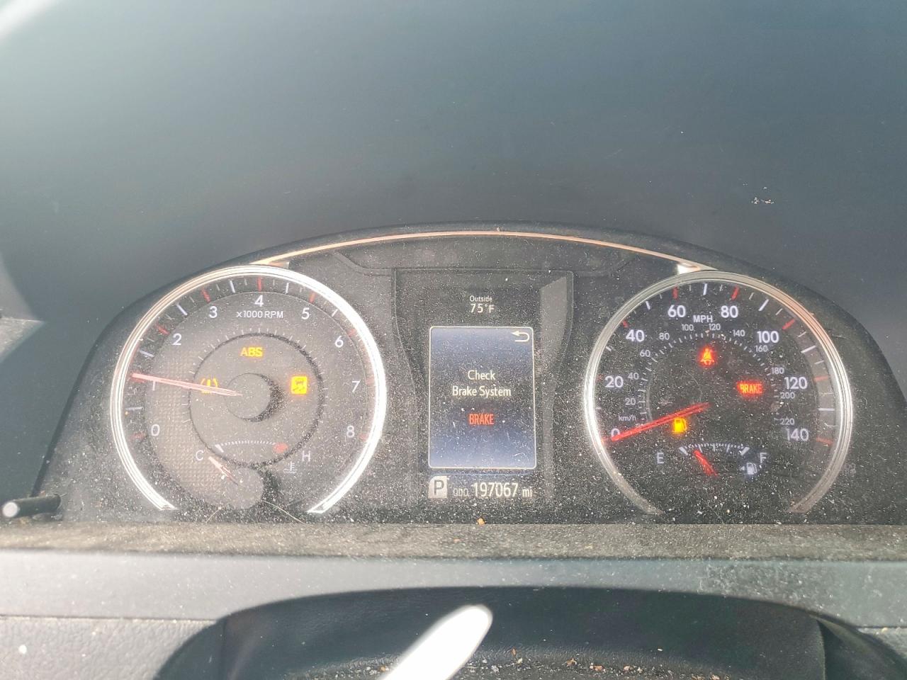 Toyota Camry Le